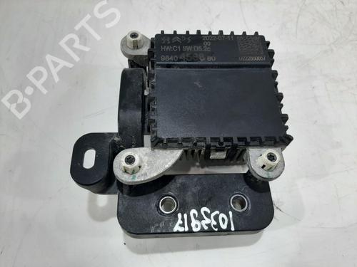 Elektronisk modul VAUXHALL CORSA Mk V (F) 1.2 (101 hp) 30495931