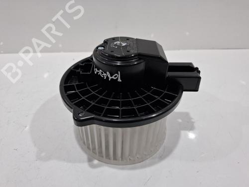 Used Heater blower motor Heater blower motor MAZDA CX-30 (DM) 2.5 e-SKYACTIV-G (DM5W) (140 hp) 40455409 40455409