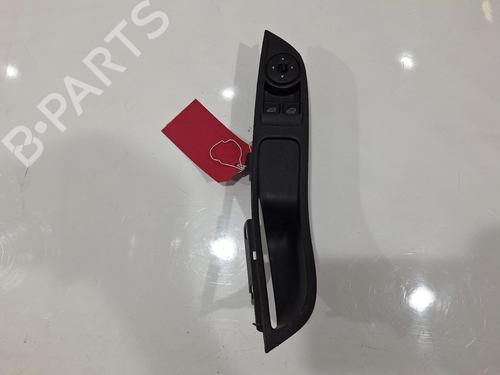 Used Right front window switch Right front window switch FORD FOCUS III Turnier 1.6 TDCi (115 hp) 39934836 39934836