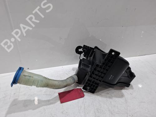 Used Windscreen washer tank Windscreen washer tank SKODA FABIA III Estate (NJ5) 1.2 TSI (110 hp) 39737808 39737808