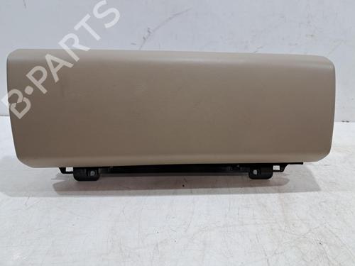 Used Glove box Glove box 30057713 30057713