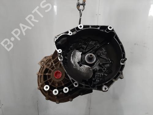 Used Gearbox FIAT DOBLO Cargo (263_) 1.6 D Multijet (263WXD1B, 263WXR1B, 263WXX1B, 263ZXD1B,... (105 hp) 26863876