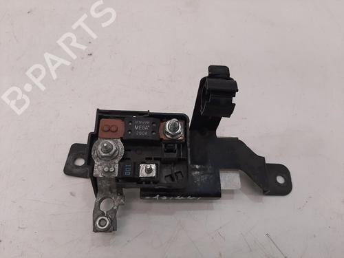 fuse-box-jaguar-i-pace-x590-2018-34178664 main image