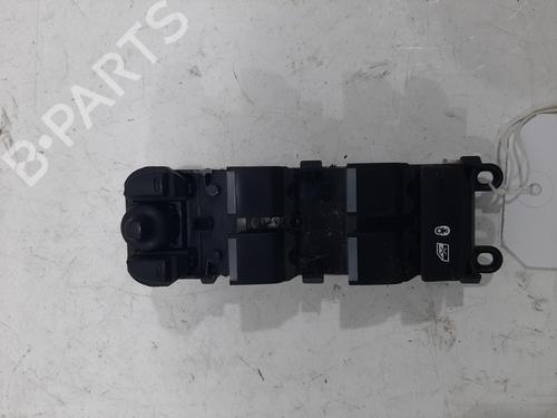outra-jaguar-i-pace-x590-2018-34339084 main image