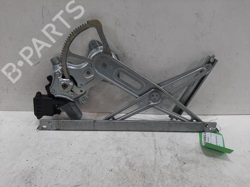 Used Front right window mechanism TOYOTA YARIS (_P13_) 1.3 (NSP130_, NSP130) (99 hp) 31597140