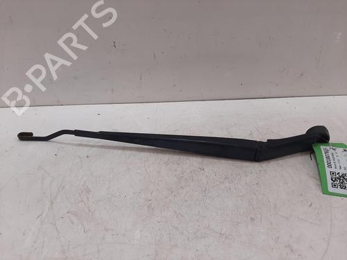 Used Front windshield wiper arm Front windshield wiper arm 38412470 38412470