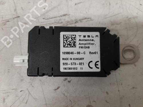 Electronic module TESLA MODEL 3 (5YJ3) EV Performance AWD | BP29266421M83 