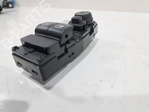 Right front window switch BMW 1 (F21) 118 i | BP40500426I26 - Image 5