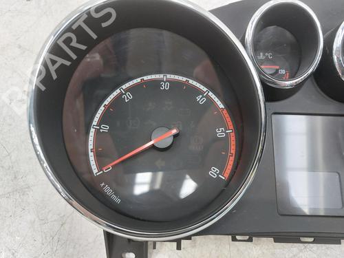 Instrument cluster VAUXHALL MERIVA Mk II (B) (S10) 1.3 CDTi | BP26851174C47 