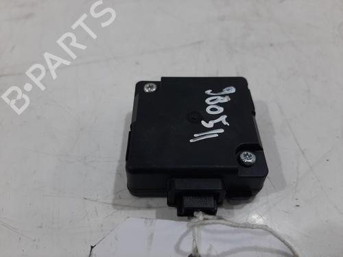 Øvrige Styrinhsenheder JAGUAR I-PACE (X590) EV400 AWD (400 hp) 30324580