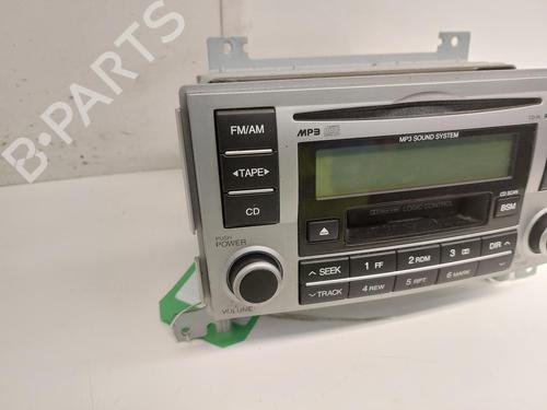 Radio HYUNDAI SANTA FÉ II (CM) 2.2 CRDi GLS 4x4 | BP26786274E6 