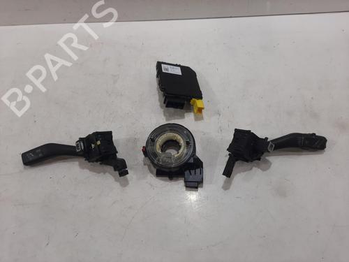 Used Switch SKODA OCTAVIA II (1Z3) 1.4 TSI (122 hp) 29471732
