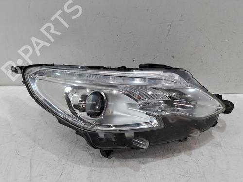 Used Right headlight PEUGEOT 2008 I (CU_) 1.2 VTi (82 hp) 31846990