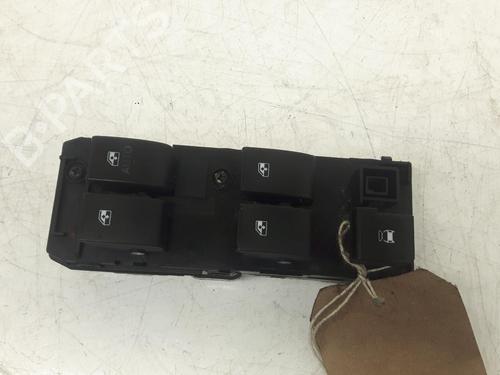 Used Switch CHEVROLET CAPTIVA (C100, C140) 2.2 D 4WD (184 hp) 26850138