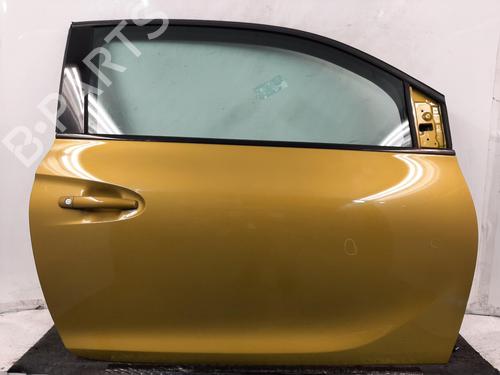 Used Right front door VAUXHALL ADAM (M13) 1.2 (69 hp) 32144807