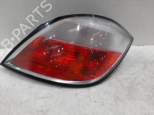 Used Right taillight Right taillight VAUXHALL ASTRA Mk V (H) (A04) 1.4 (L48) (90 hp) 34038539 34038539