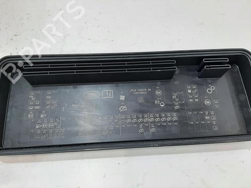 Fuse box LAND ROVER RANGE ROVER IV (L405) 4.4 SDV8 4x4 | BP30094743E1