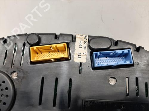 Instrument cluster LAND ROVER RANGE ROVER III (L322) 4.2 4x4 | BP26777470C47 