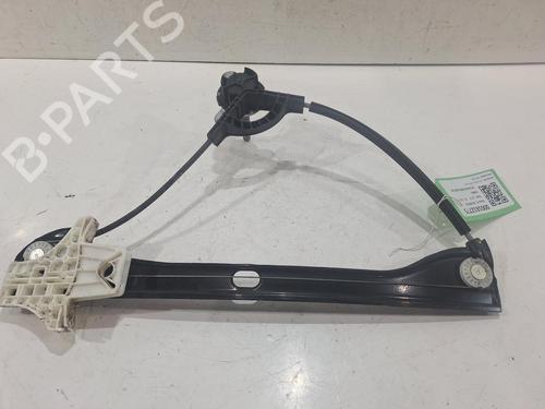 Elevalunas trasero izquierdo SKODA FABIA III Estate (NJ5) 1.0 TSI (110 hp) 31751400