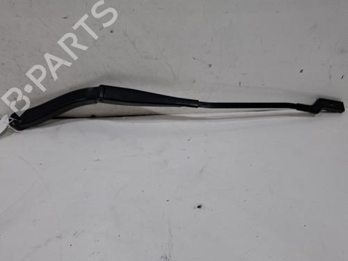 Used Front windshield wiper arm Front windshield wiper arm 39622443 39622443