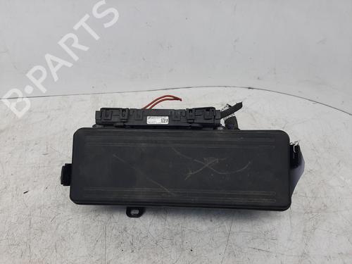 Used Fuse box Fuse box LAND ROVER RANGE ROVER SPORT II (L494) 4.4 SDV8 4x4 (340 hp) 26818641 26818641