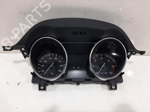 instrument-cluster-land-rover-discovery-sport-l550-2014-37184368 main image