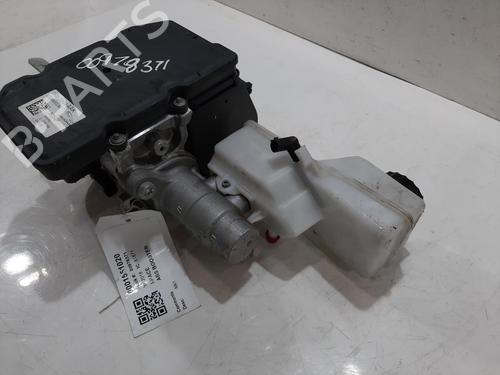 Brake master cylinder JAGUAR I-PACE (X590) EV400 AWD | BP30179939M77