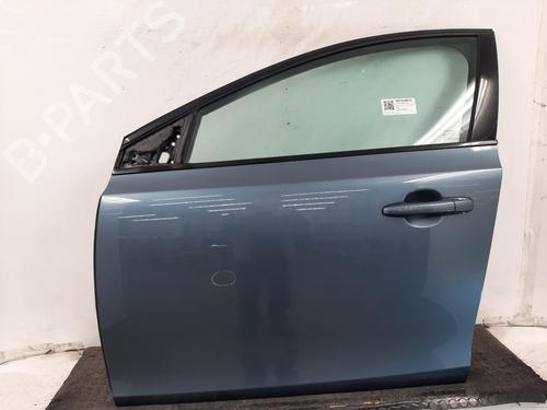 left-front-door-volvo-v40-cross-country-526-2012-2013-2014-2015-2016-2017-2018-2019-32478658 main image