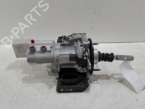 Used Brake master cylinder JAGUAR I-PACE (X590) EV400 AWD (400 hp) 29237089