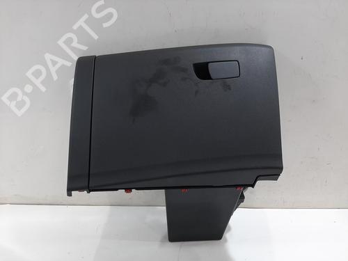 glove-box-renault-arkana-i-lcm_-ldn_-2019-35922074 main image