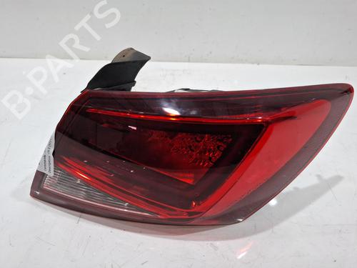Used Right taillight Right taillight 39099454 39099454