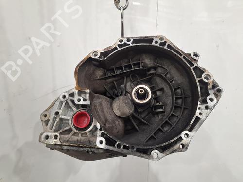 Used Gearbox VAUXHALL CORSA Mk IV (E) (X15) 1.4 (90 hp) 30560000