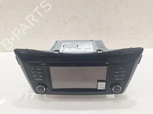 Used Radio NISSAN QASHQAI II (J11, J11_) 1.2 DIG-T (115 hp) 32528681