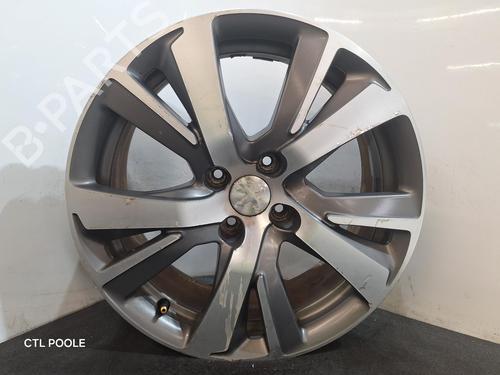 Used Rim Rim 39569779 39569779