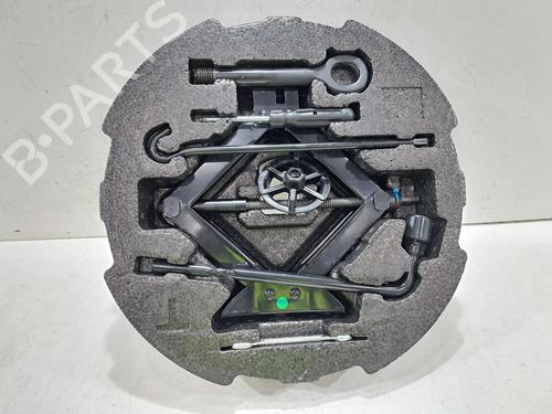 Used Jack Kit HYUNDAI VELOSTER (FS) 1.6 GDI (140 hp) 30789210