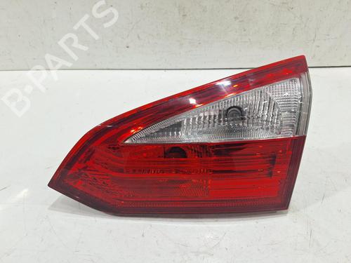 Højre baglygte FORD FOCUS III Turnier 2.0 TDCi (163 hp) 31685725
