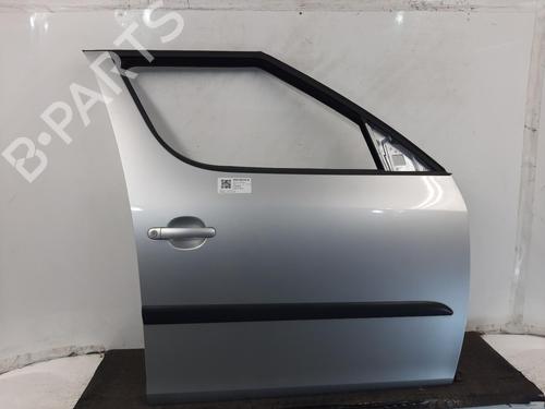 Used Right front door SKODA ROOMSTER (5J7) 1.2 TSI (86 hp) 31316007
