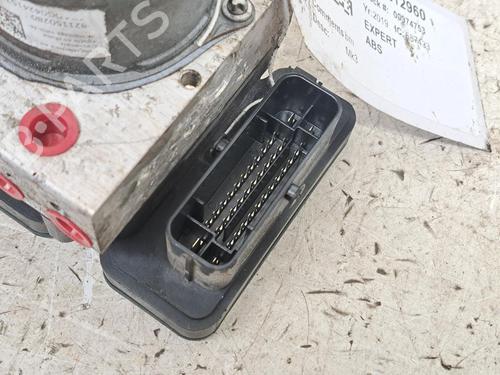 ABS pump PEUGEOT EXPERT Van (V_) 1.6 BlueHDi 95 | BP26826594M43