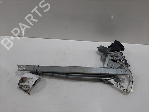 Used Front right window mechanism Front right window mechanism TOYOTA YARIS (_P13_) 1.5 Hybrid (NHP130_) (101 hp) 34038275 34038275
