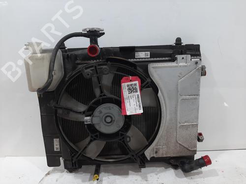 Used Radiator set Radiator set TOYOTA YARIS (_P13_) 1.3 (NSP130_, NSP130) (99 hp) 34038035 34038035