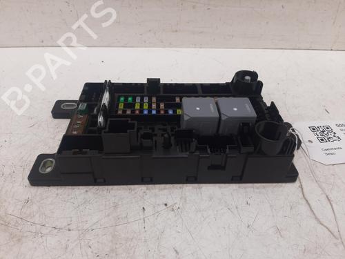 Used Fuse box LAND ROVER RANGE ROVER EVOQUE (L551) 2.0 D200 MHEV 4x4 (204 hp) 32851276