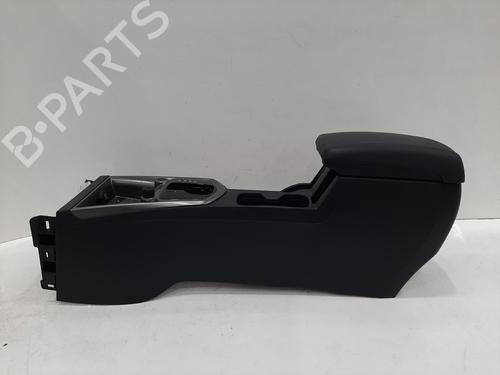 Used Middle console SSANGYONG TIVOLI 1.5 (163 hp) 26828679