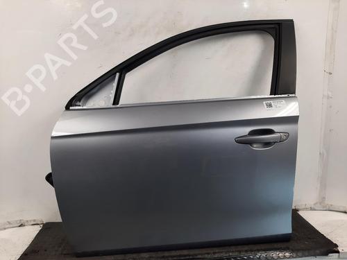 Used Left front door VAUXHALL CORSA Mk V (F) 1.2 (75 hp) 32240033