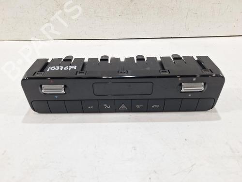 climate-control-mercedes-benz-sprinter-35-t-van-b907-b910-2018-31596696 main image