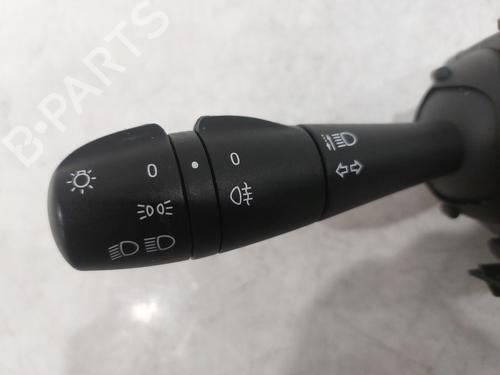 Switch DACIA SANDERO II 1.0 SCe 75 (B8JC, B8JD, B8NC) | BP26868362I30 