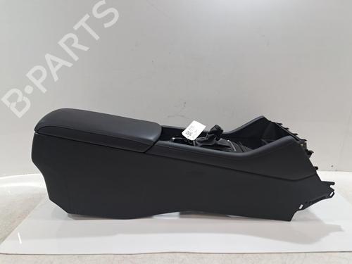 Used Middle console Middle console MAZDA 3 Saloon (BP_) 2.0 SKYACTIV-X M Hybrid (BP2S) (179 hp) 34376789 34376789