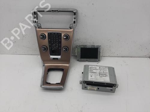 Used Radio VOLVO V40 Hatchback (525) D2 (114 hp) 26765610