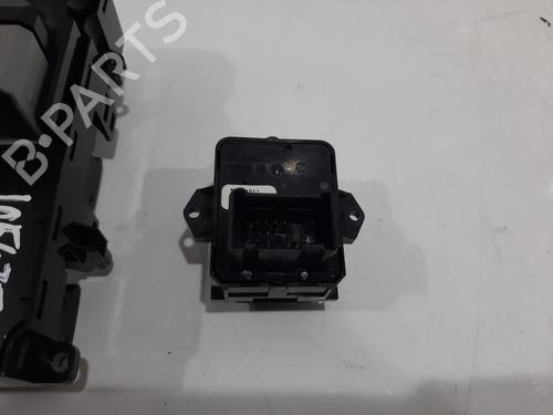 Right front window switch HONDA CIVIC IX (FK) 1.4 i-VTEC (FK1) | BP37172541I26 - Image 4