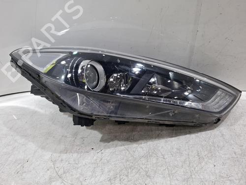 Used Right headlight Right headlight HYUNDAI TUCSON (TL, TLE) 1.7 CRDi (116 hp) 40258460 40258460