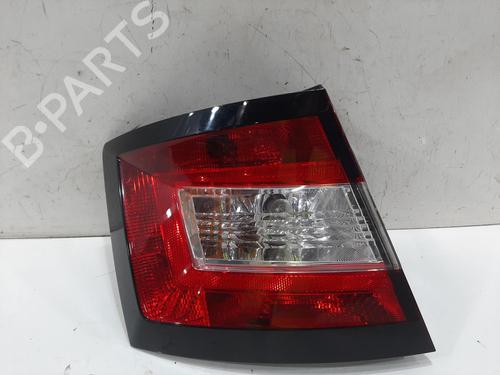 left-taillight-skoda-fabia-iii-nj3-2014-2015-2016-2017-2018-2019-2020-2021-31059237 main image
